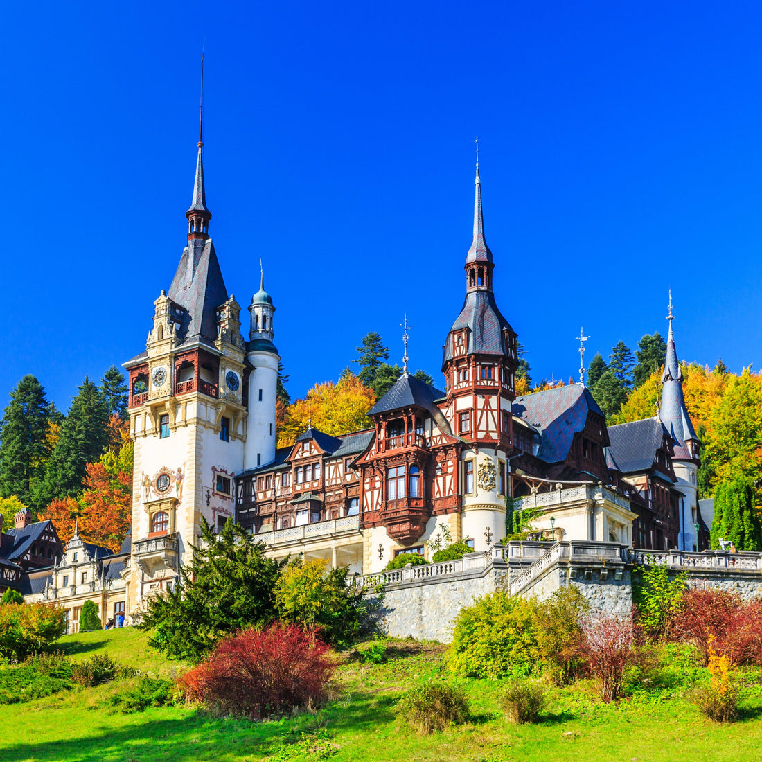 5 Castles in Romania That Feel Like a Fairytale